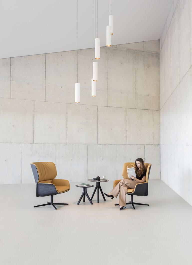 Andreu-World_NuezLoungeBIO_Patricia-Urquiola_1-min